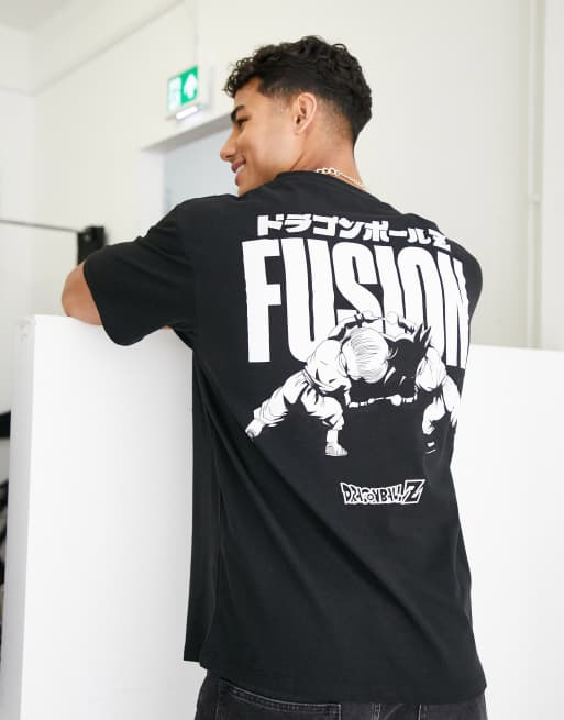 Pull&Bear – Czarny T-shirt z motywem Dragon Ball i napisem „Fusion” na plecach