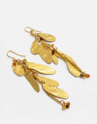Pull&Bear – Dangle – Ohrringe in Gold-Optik mit Perlen und Blütenblättern