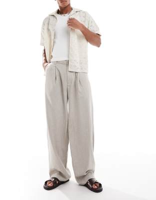 dart details rustic barrel leg pants in ecru-White