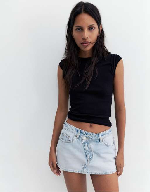 Pull&Bear Denim crossover skort in pale blue, 3 of 4