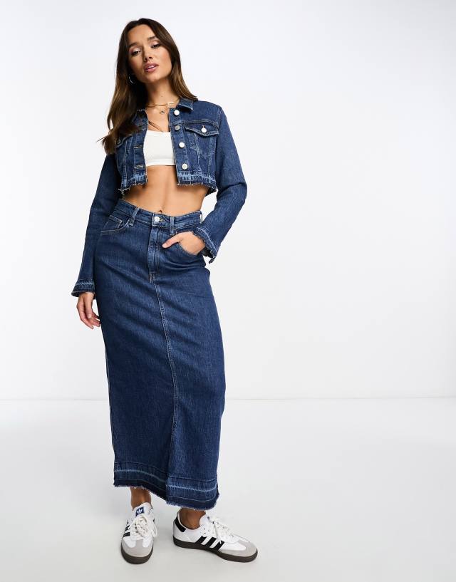 Pull&Bear - denim midaxi skirt co-ord in dark blue