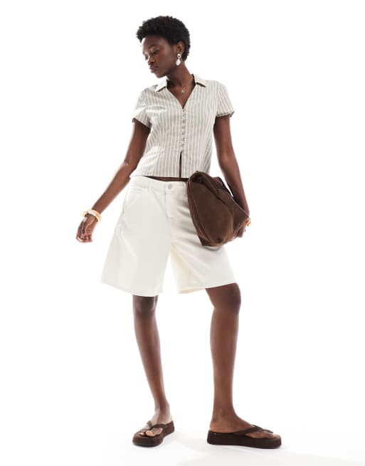 Pull&Bear - Denim short met lange pasvorm in ecru