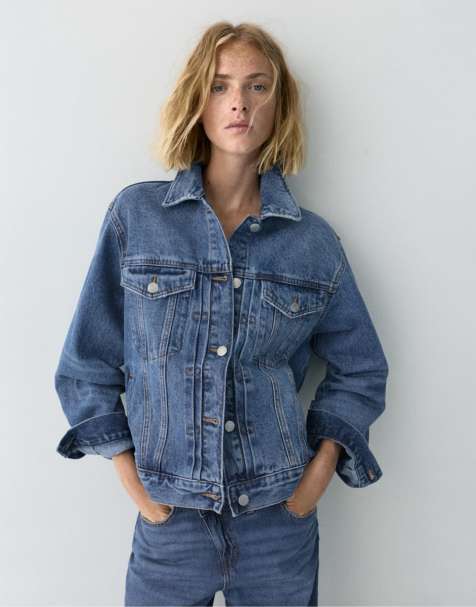 Pull&Bear Denim trucker jacket in medium blue