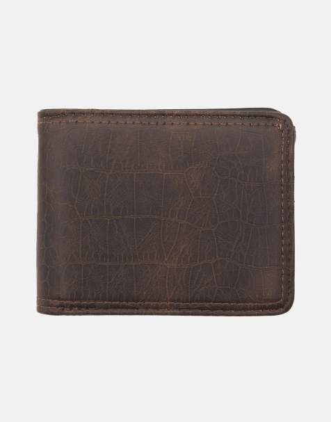 Pull&Bear Distressed leather effect wallet in brown - view 1