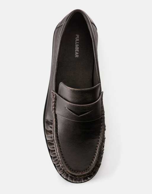 Pull&Bear distressed suède gerimpelde loafers in bruin, 4 van 4