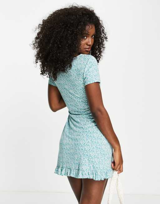Pull&Bear ditsy floral mini dress in blue | ASOS