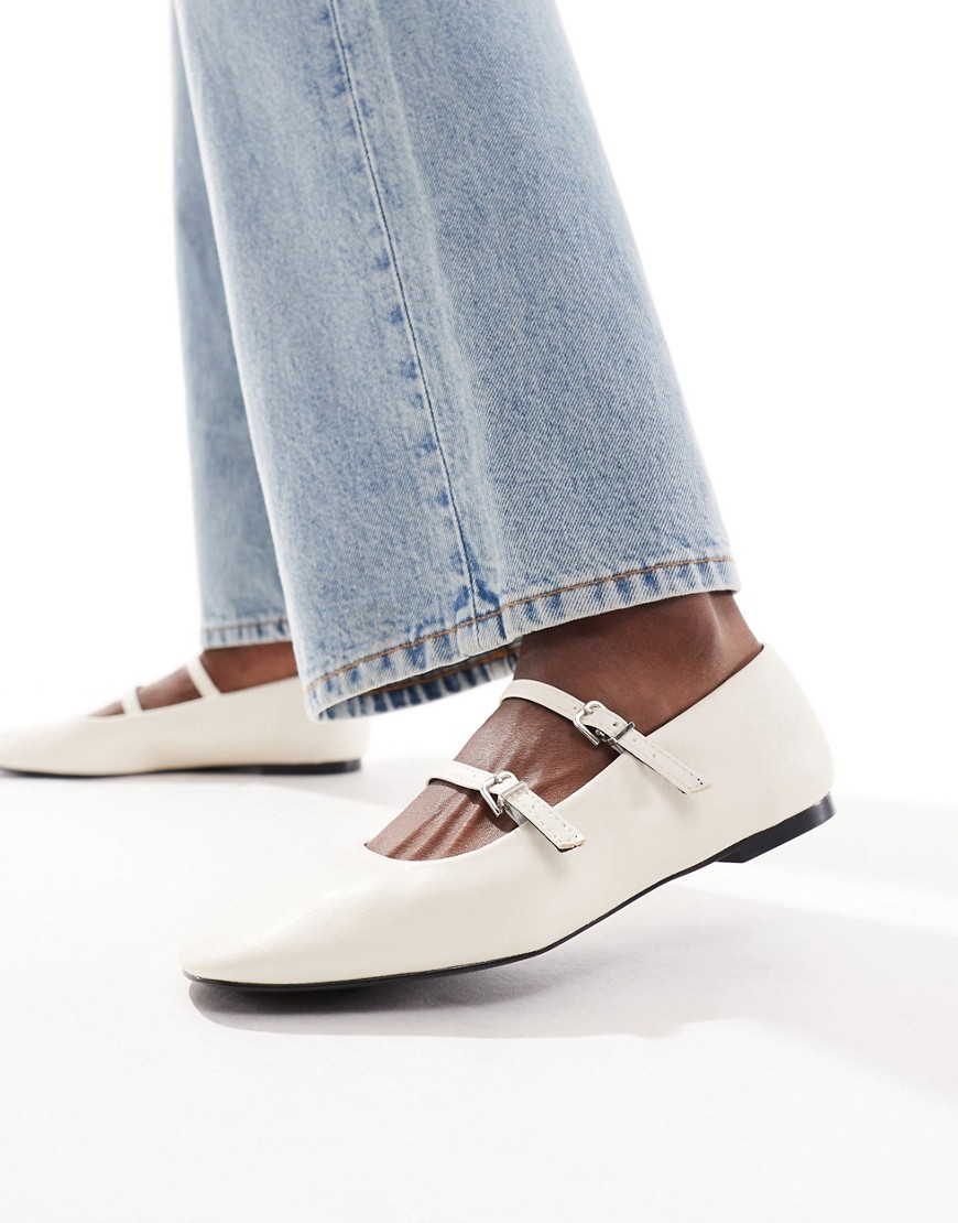 Pull & Bear double strap mary jane shoe in white