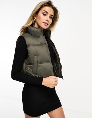 Pull&Bear cropped padded nylon gilet with zip detail in taupe - ASOS Price Checker