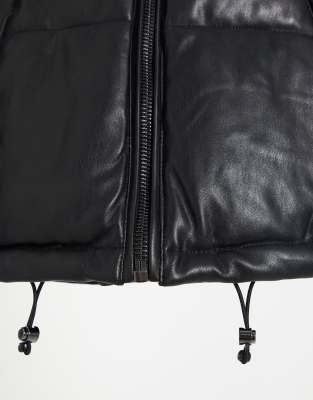 doudoune simili cuir pull and bear