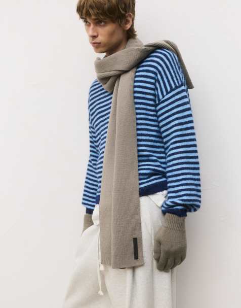 Pull&Bear - Écharpe basique en maille - Taupe - view 1