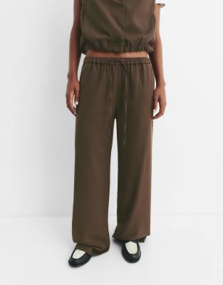 Pull & Bear - Elegante Sweathose in Braun-Brown