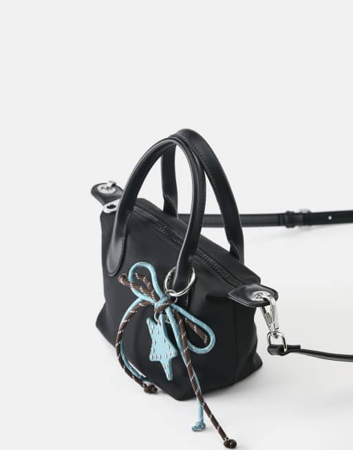 Pull&Bear Embellished nylon crossbody bag in black, 3 of 5