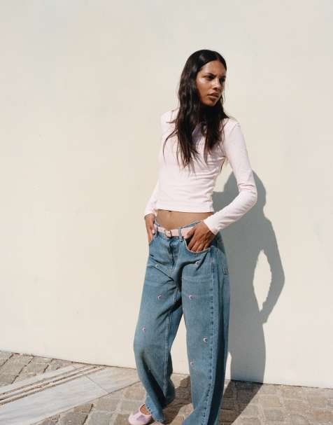 Pull&Bear Embroidered moon baggy jeans in medium blue - view 1