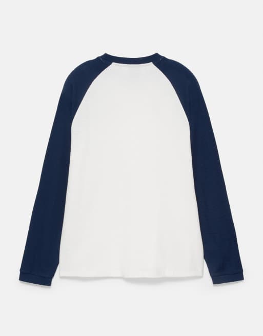 Pull&Bear Embroidered raglan sleeve t-shirt in navy, 6 of 6