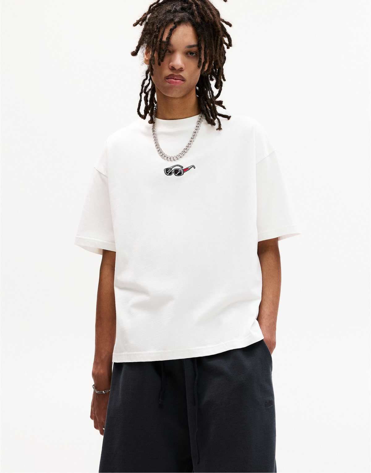 Pull&Bear embroidered STWD t-shirt in white