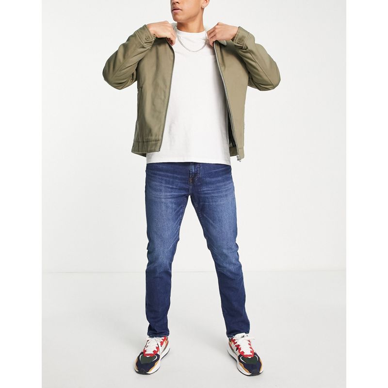 Pull&Bear – Enge Jeans in dunkler Waschung