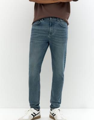 Pull&Bear – Enge Jeans in Pastellblau - view 1