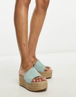 Pull & Bear - Espadrille-Sandalen in Hellblau mit Plateausohle