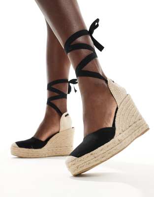 Pull&Bear Pull&Bear espadrille wedge in natural-Neutral