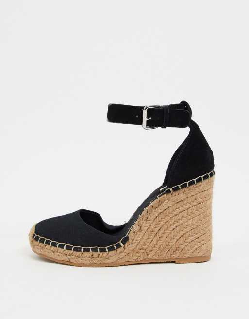 Pull and clearance bear wedges