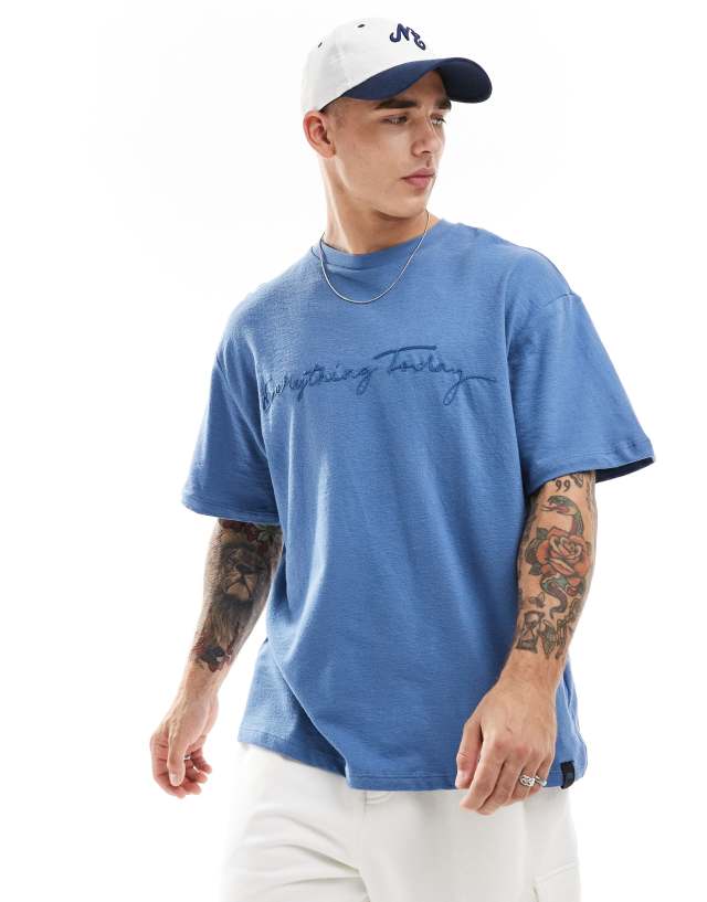 Pull&Bear - everything today embroidered t-shirt in blue