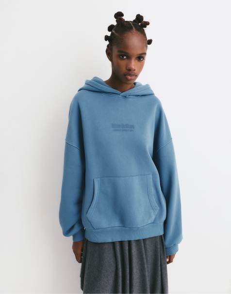 Pull&Bear - Falmet blå sweatshirt med sloganpanel - view 1