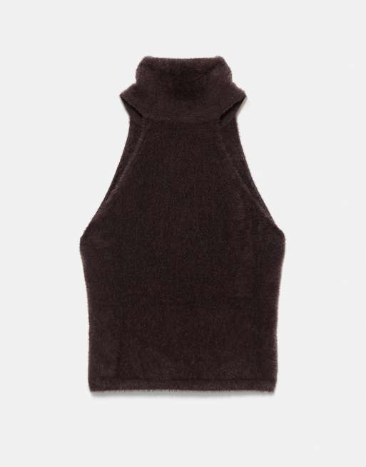 Pull&Bear faux-fur haltertop in bruin, 5 van 5