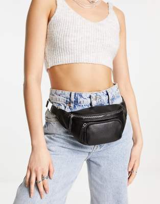 Sac banane femme 2025 pull and bear