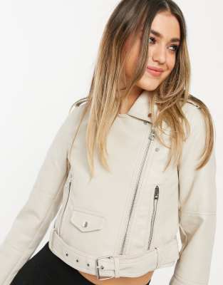 pull and bear cropped leather jacket