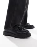 [Pull & Bear] Pull & Bear faux leather loafers with tassels in black 41 BLACK