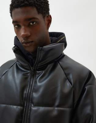 pull and bear faux leather puffer jacket