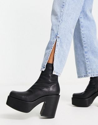 Pull&Bear faux leather platform boot in black