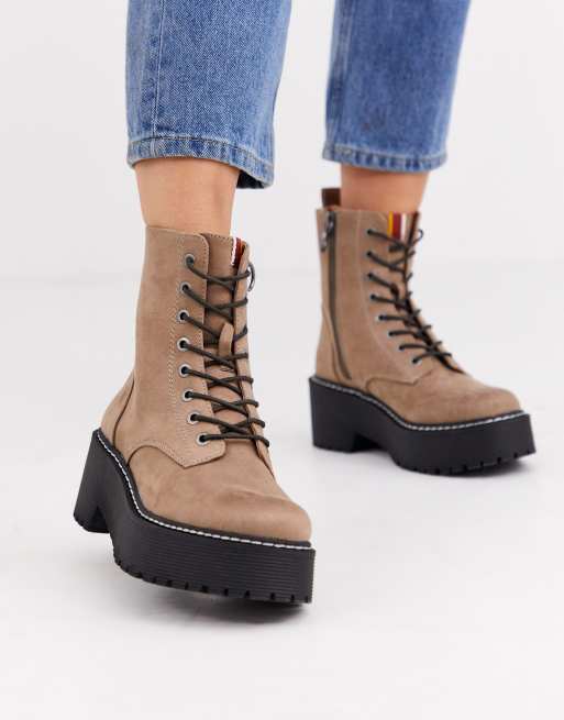 Botas pull&bear 2025