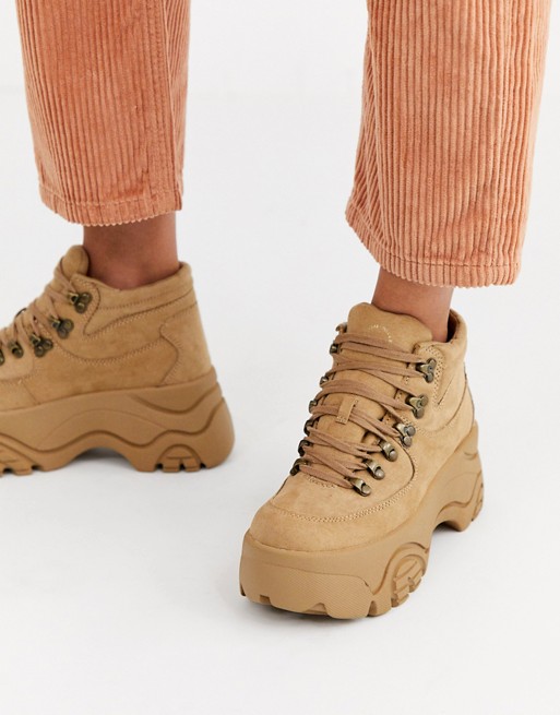 Pull&Bear faux suede super chunky boots in tan