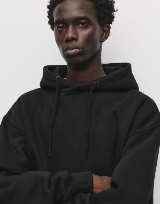 Pull&Bear - Felpa basic con cappuccio nera, 4 di 4