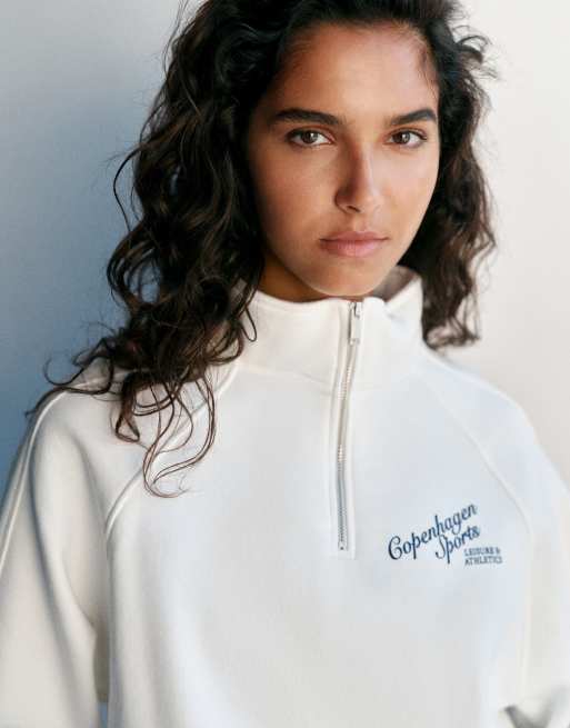 Pull&Bear felpa grafica con zip corta color ghiaccio, 3 di 7