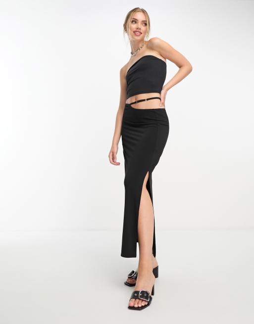 Pull&Bear – Figurbetonter Maxirock in Schwarz mit Riemchendetail, Kombiteil