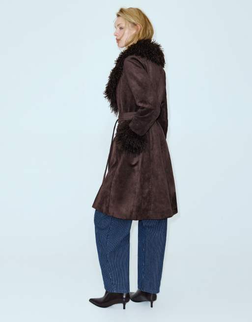 Pull&Bear figursydd kappa i mockaimitation i brun, 2 av 6