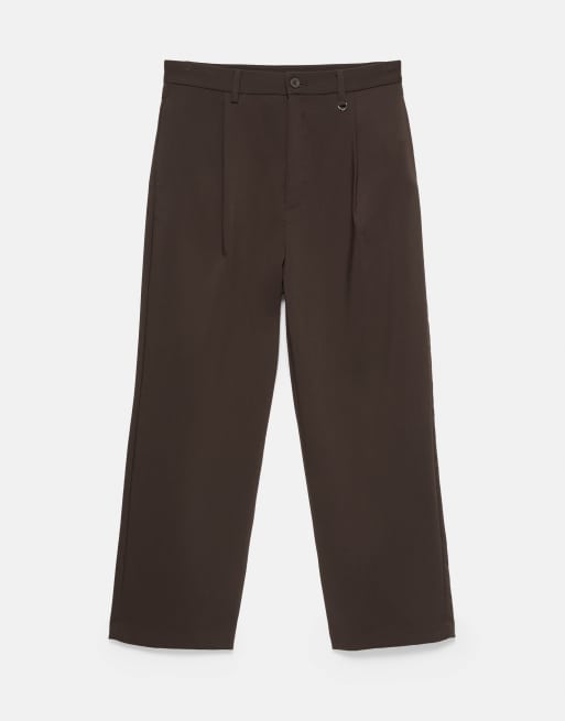 Pull&Bear figursydda byxor med pressveck i brunt, 7 av 7