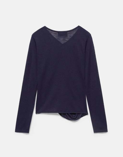 Pull&Bear Fine knit gathered jumper in navy, 6 of 6