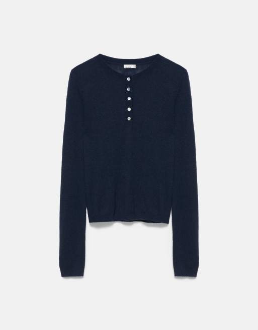 Pull&Bear finstickad tröja med henleyringning i marinblått, 3 av 5