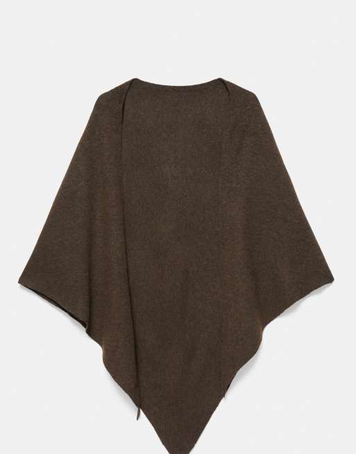 Pull&Bear finstrikket trekantkappe i brun med uld, 4 af 5