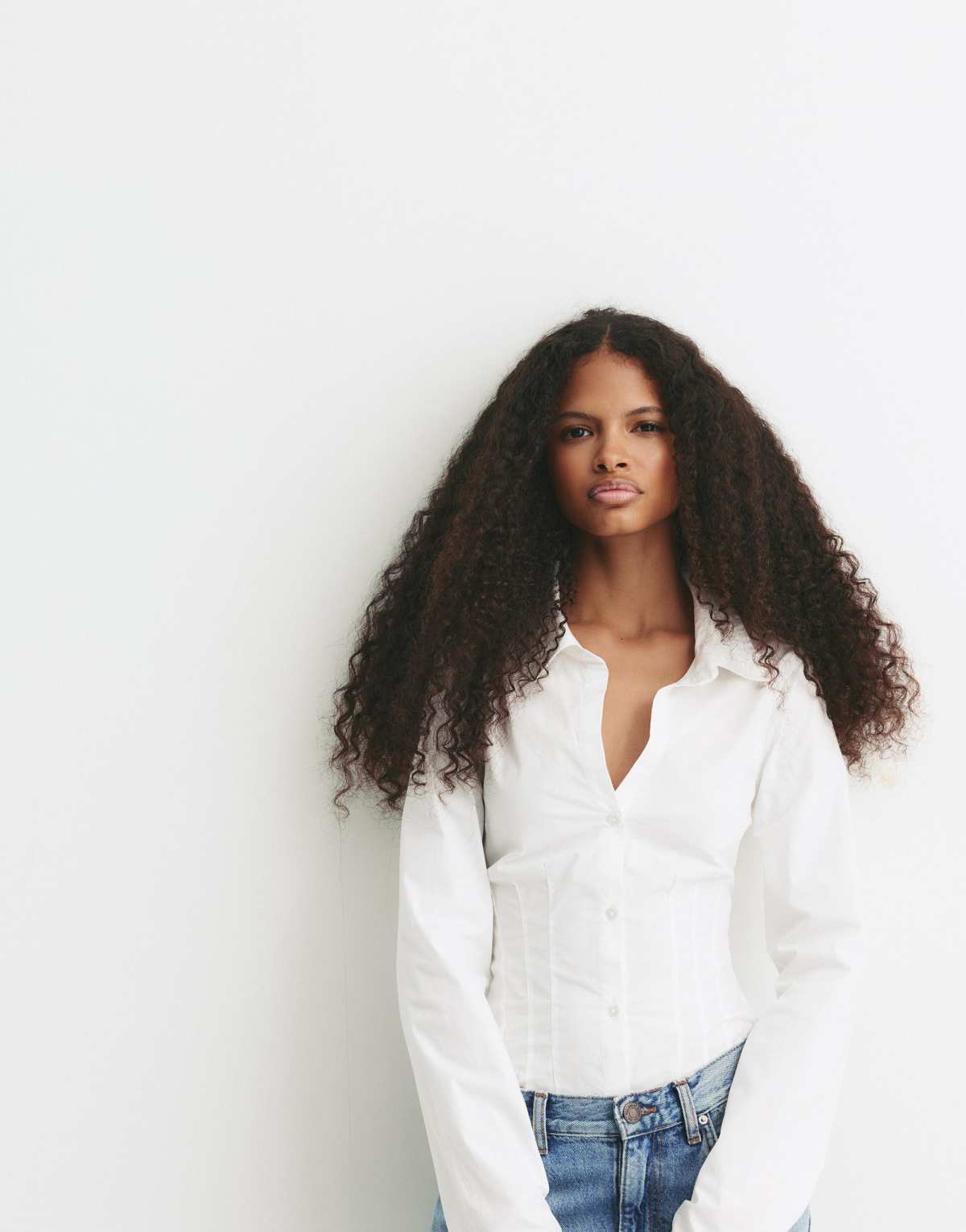 Pull&Bear Fitted shirt with pleats in white