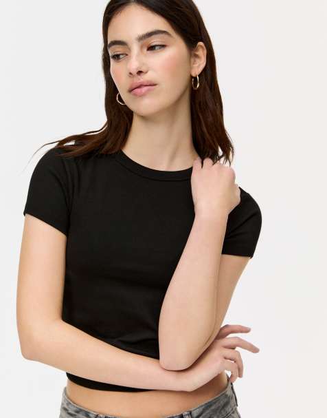 Pull&Bear fitted t-shirt in black - view 1