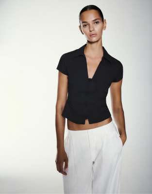 V Neck 2