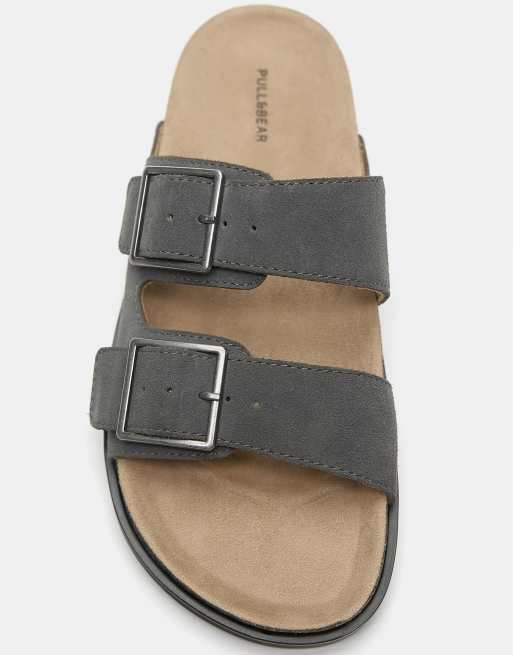 Pull&Bear – Flache Sandalen aus Leder in Grau mit Schnalle, 2 von 4