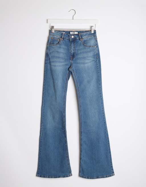 pull and bear flared jeans