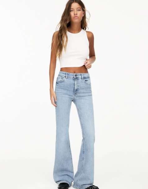 Pull&Bear - Flared jeans met lage taille in blauw - view 1