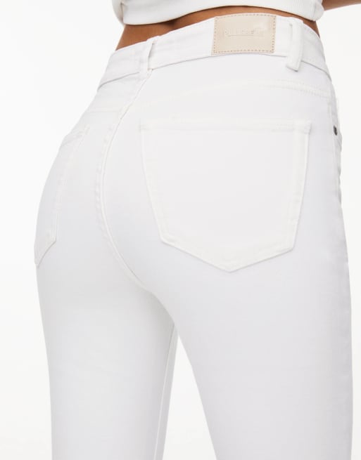 Pull&Bear - Flared jeans met lage taille in wit, 3 van 4