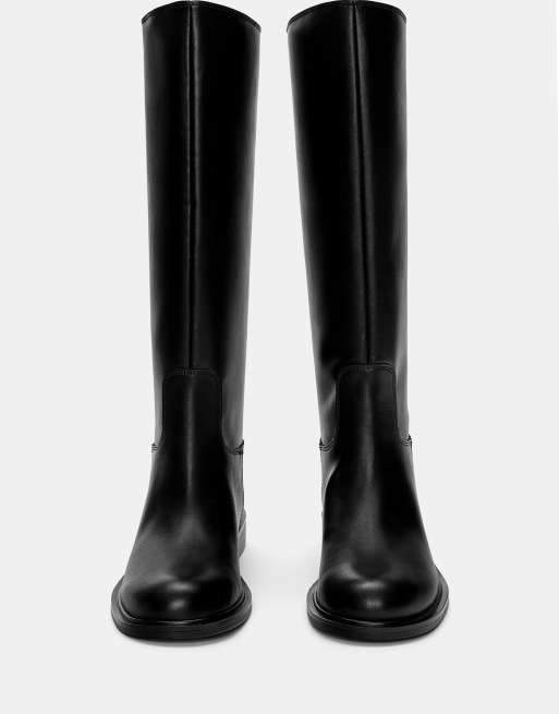 Pull&Bear Flat boots in black